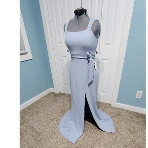 Show Me Your MuMu Paris Gown Size M with Belt
